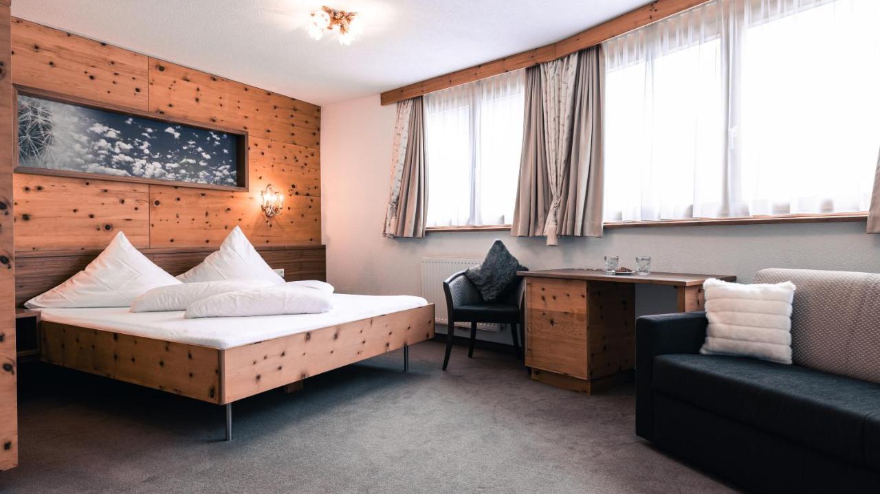 Hotel Alpina อิสชเกิล ภายนอก รูปภาพ