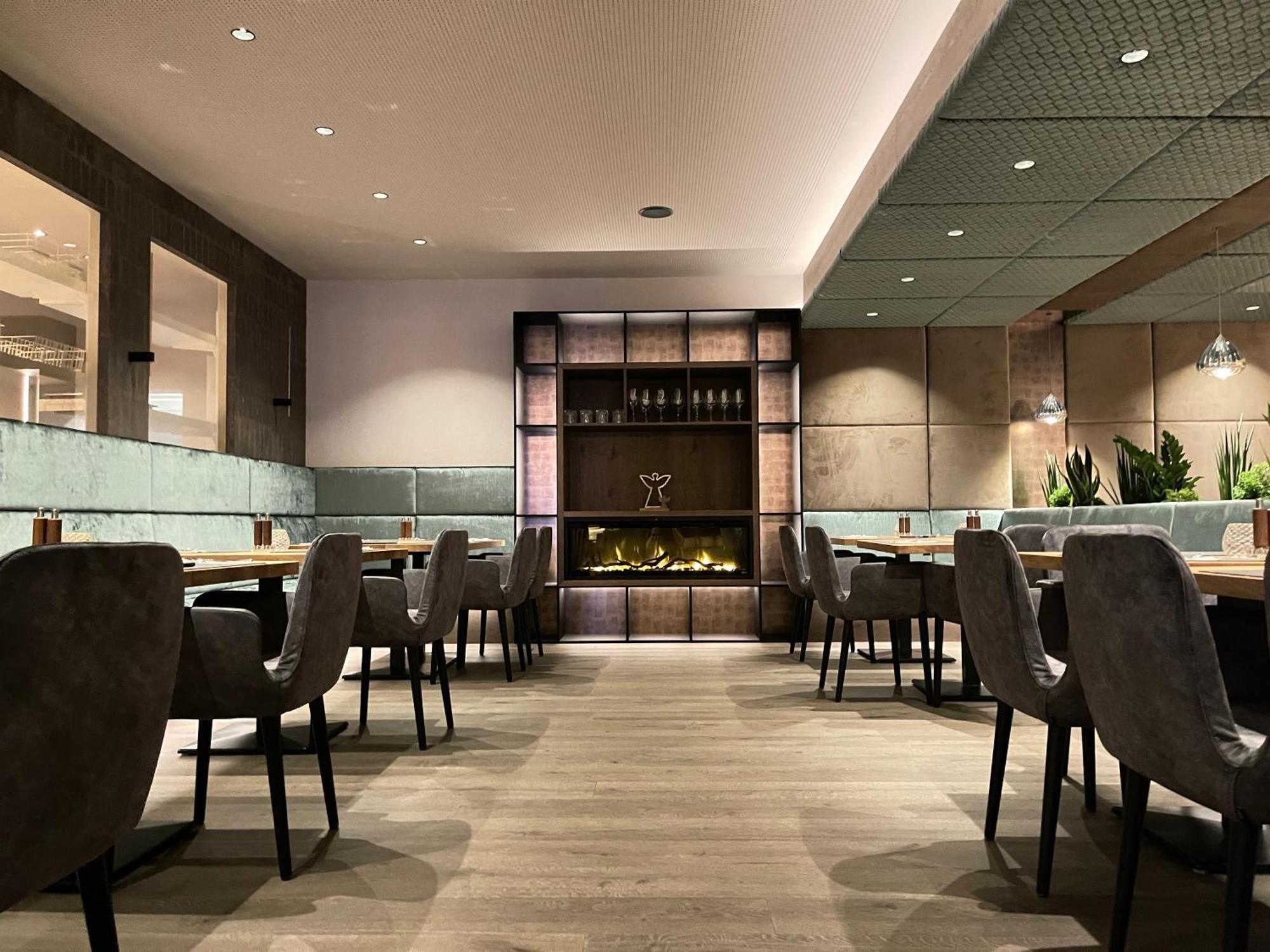 Hotel Alpina อิสชเกิล ภายนอก รูปภาพ